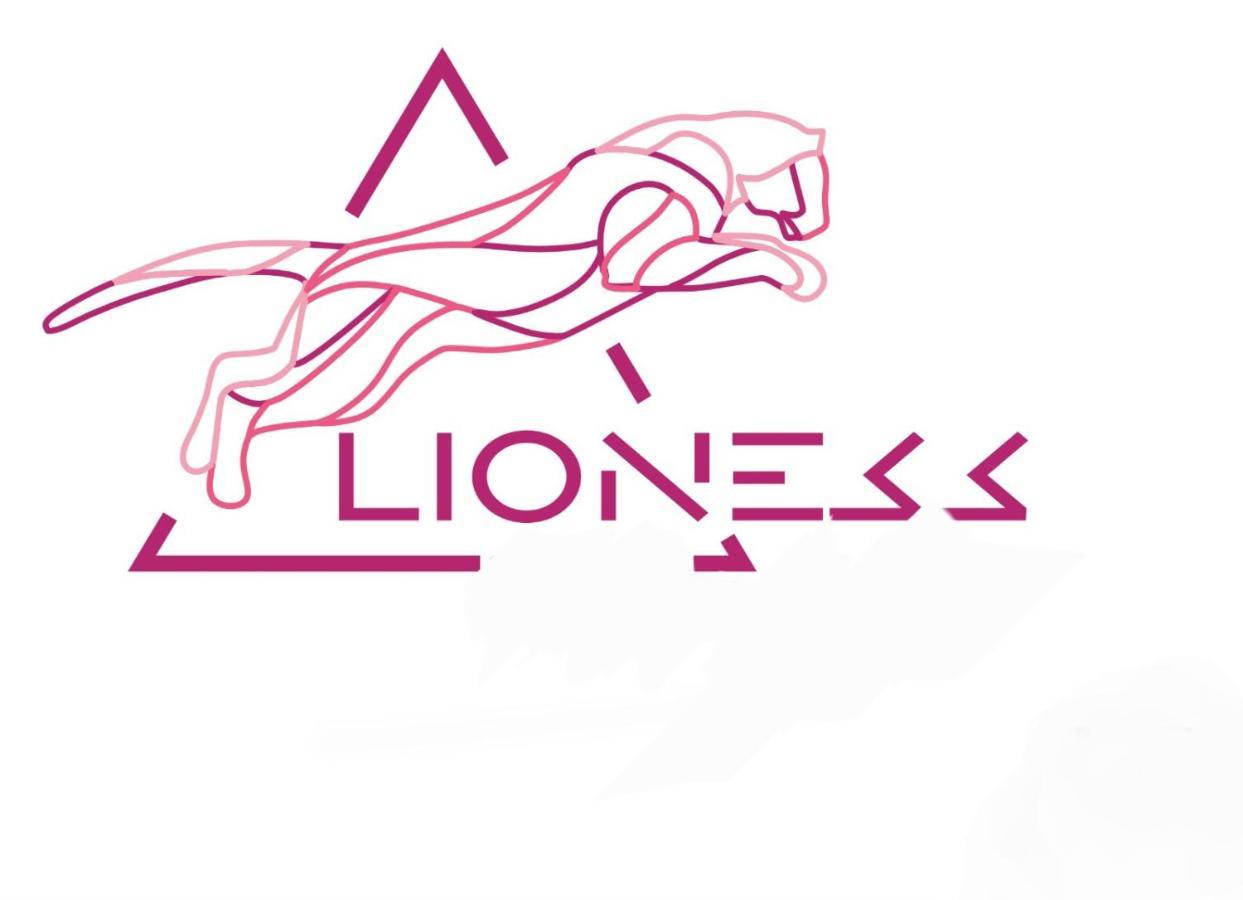 Lioness Estate - Dunedin Bagian luar foto